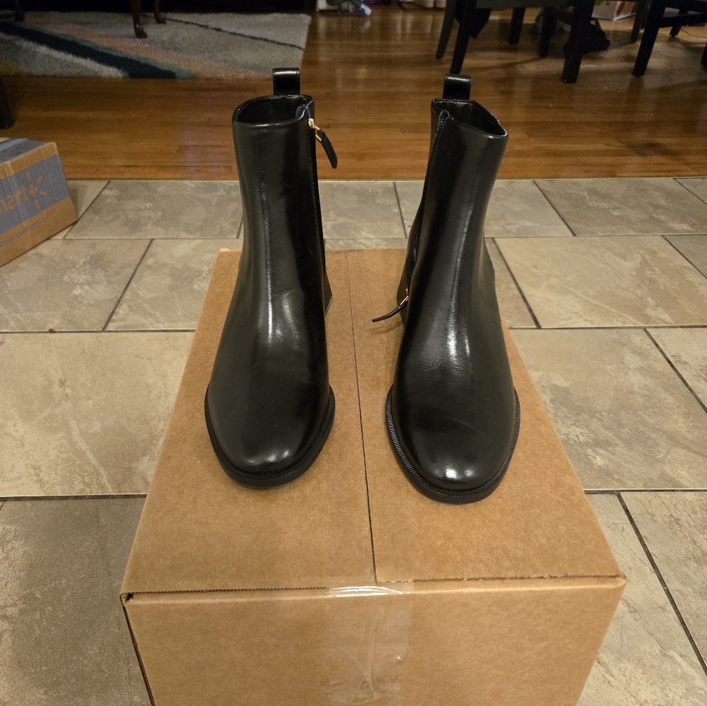 Ankle boots